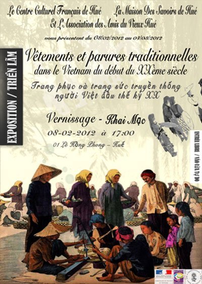 Vetements traditionnels vietnamiens - exposition