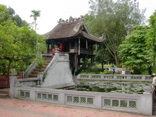 pagode au pillier unique par mattvn