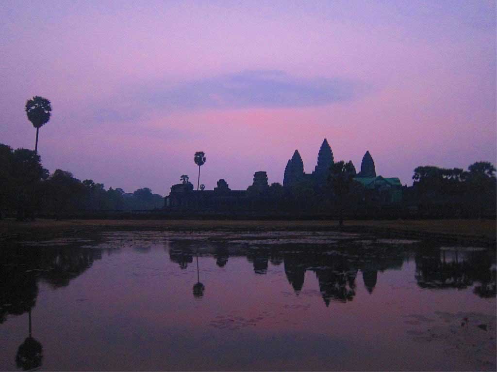 Lever de soleil sur Angkor Vat, Cambodge